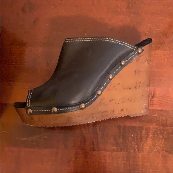 Retro wedge - Picture 2 of 3